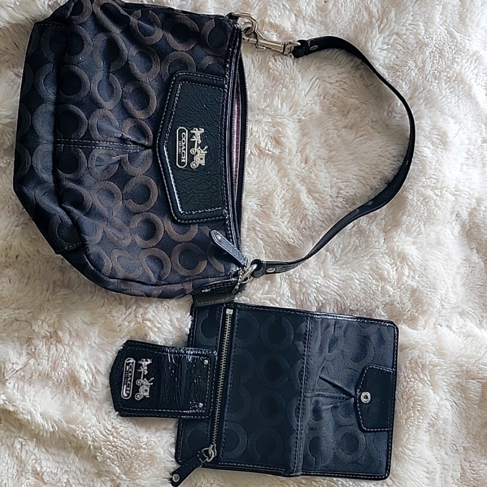 Coach purse and matching wallet